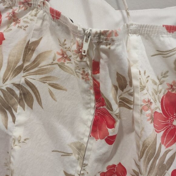 Trixxi Hawaiian Floral Mini Dress Size 7 (Medium) - Picture 5 of 6